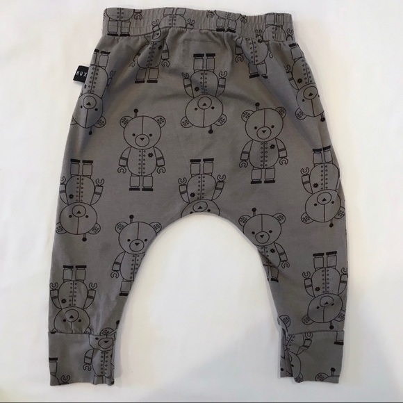 HOST PICK!⭐️ Huxbaby Bear Drop Crotch Pants Size 3 - Picture 4 of 6
